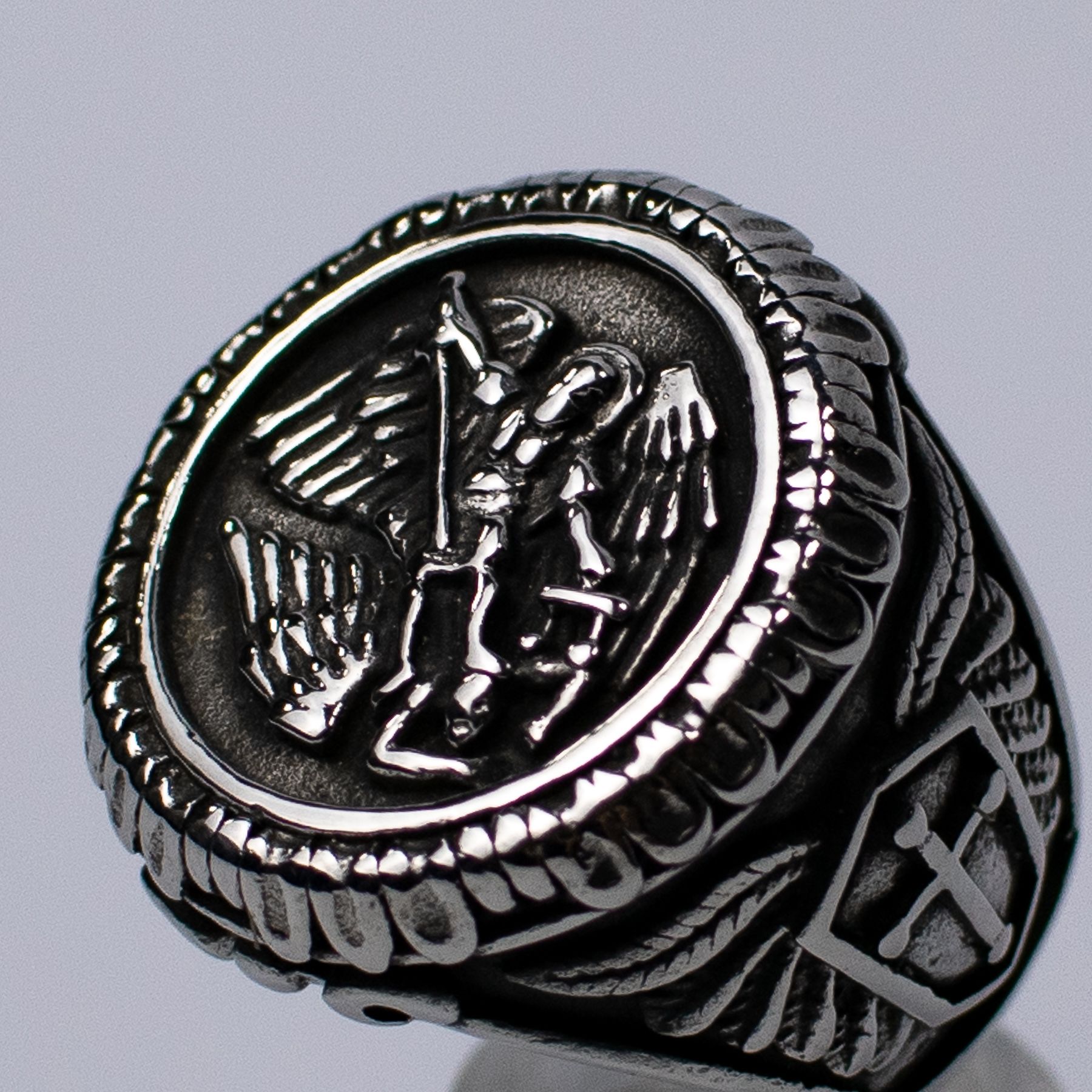 Anillo Ángel En Acero Inoxidable Diseño Michael Protect - Imagen 6