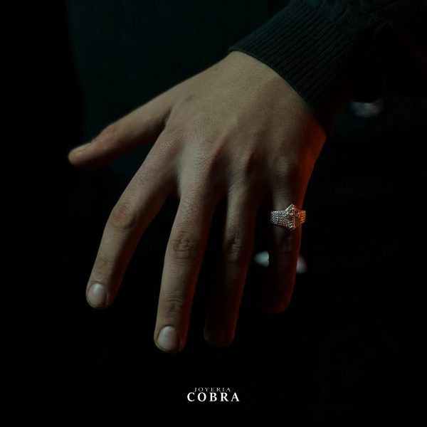Anillo Cruz Small Ice Enchapado Con Zirconias - Imagen 4