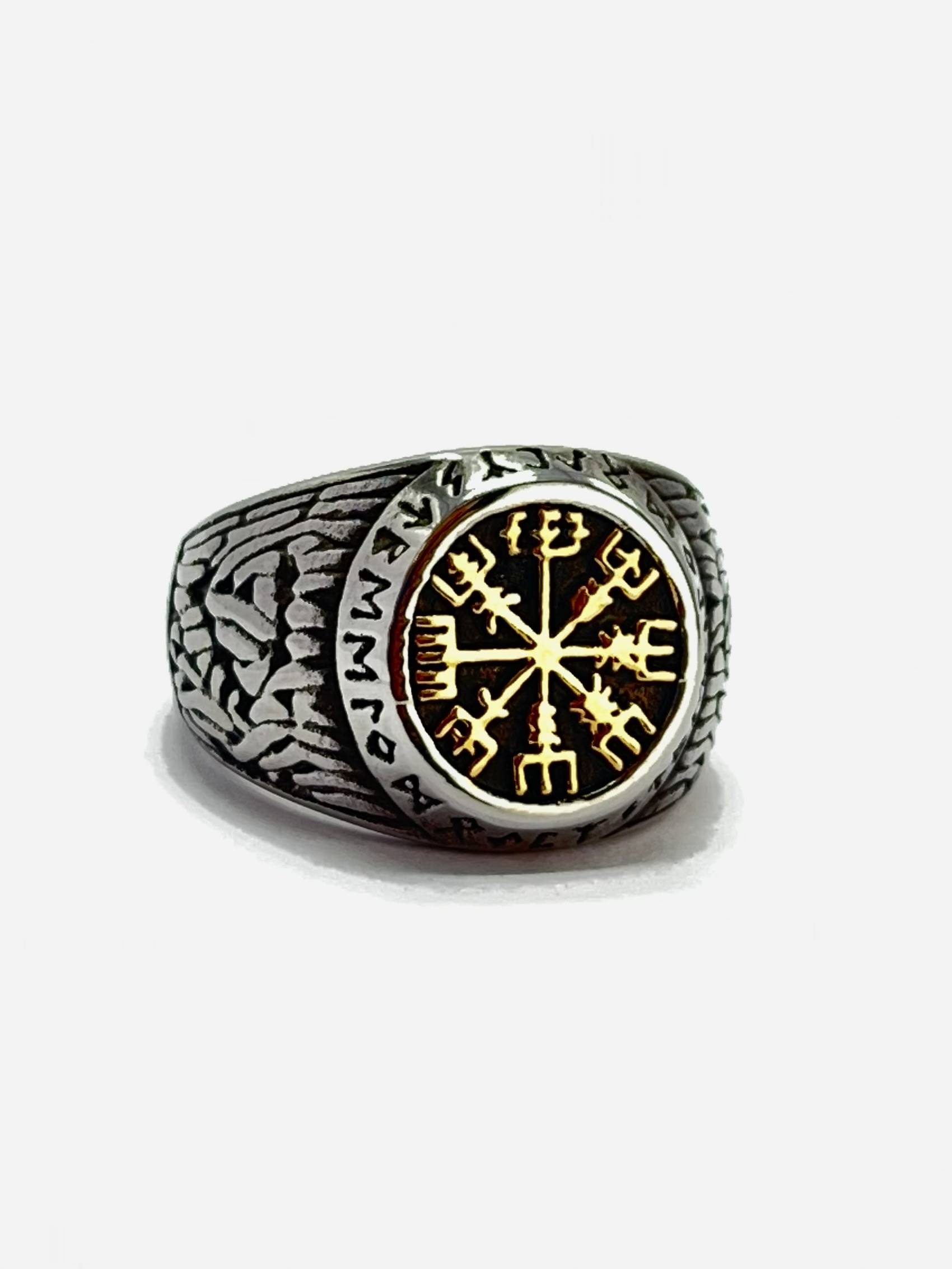 Anillo Retro Circular Vikingas Acero Inoxidable Detalle dorado