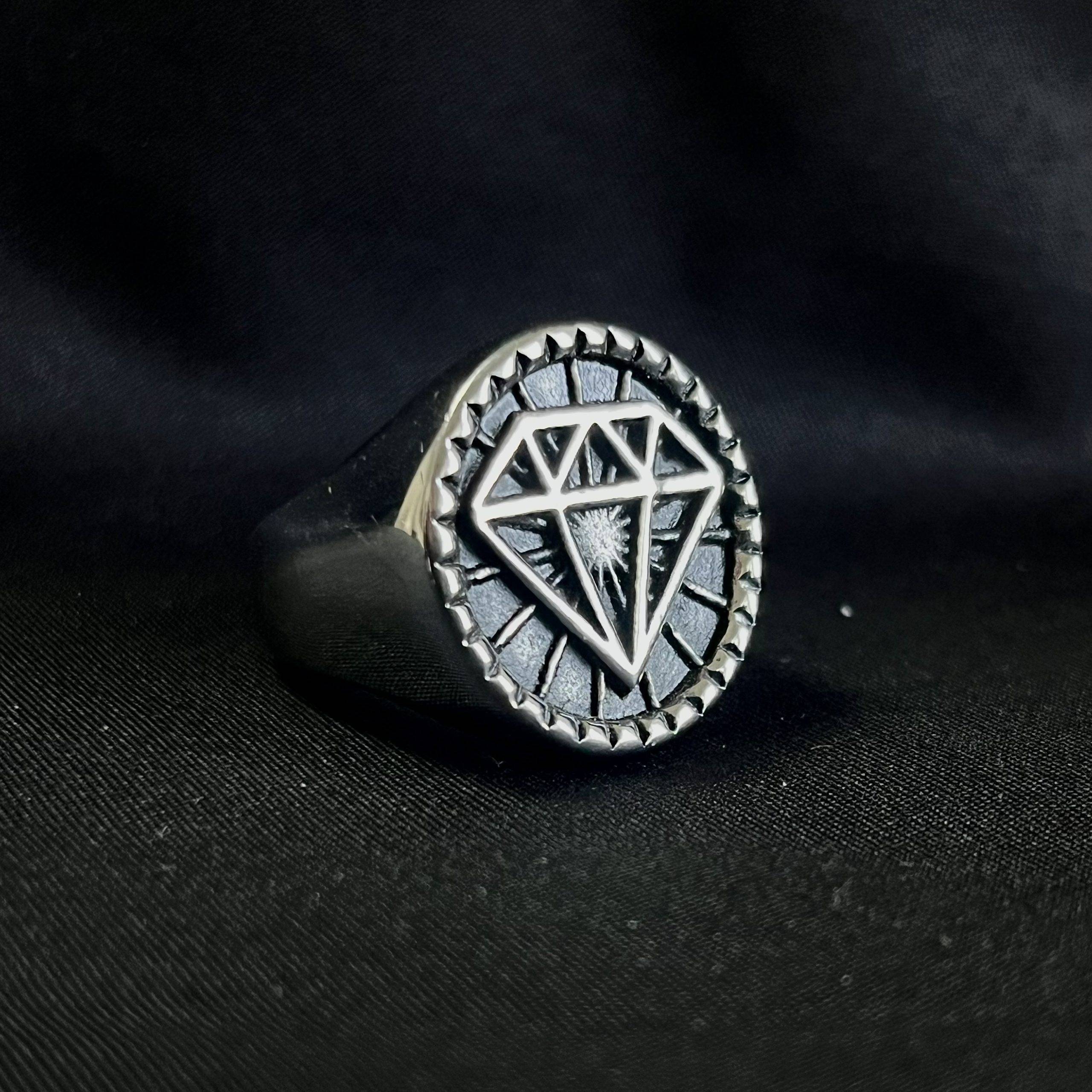 Anillo Modelo Diamante Colección Clasic