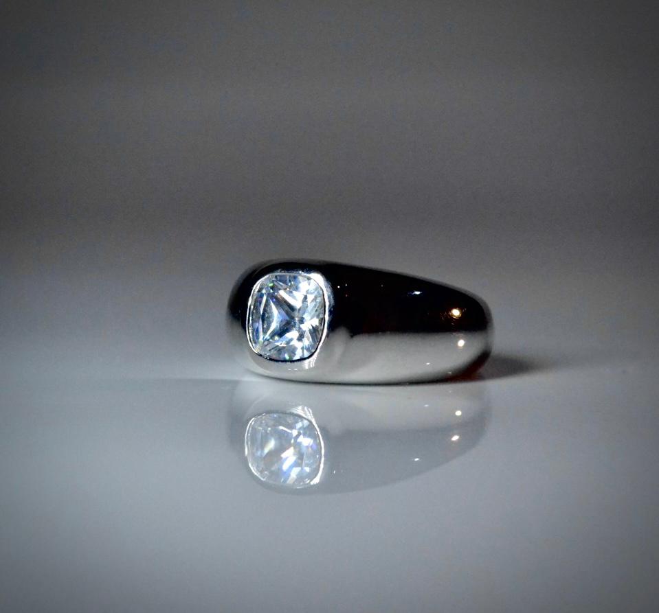 Anillo Solitario Ice Enchapado Con Zirconias - Imagen 2