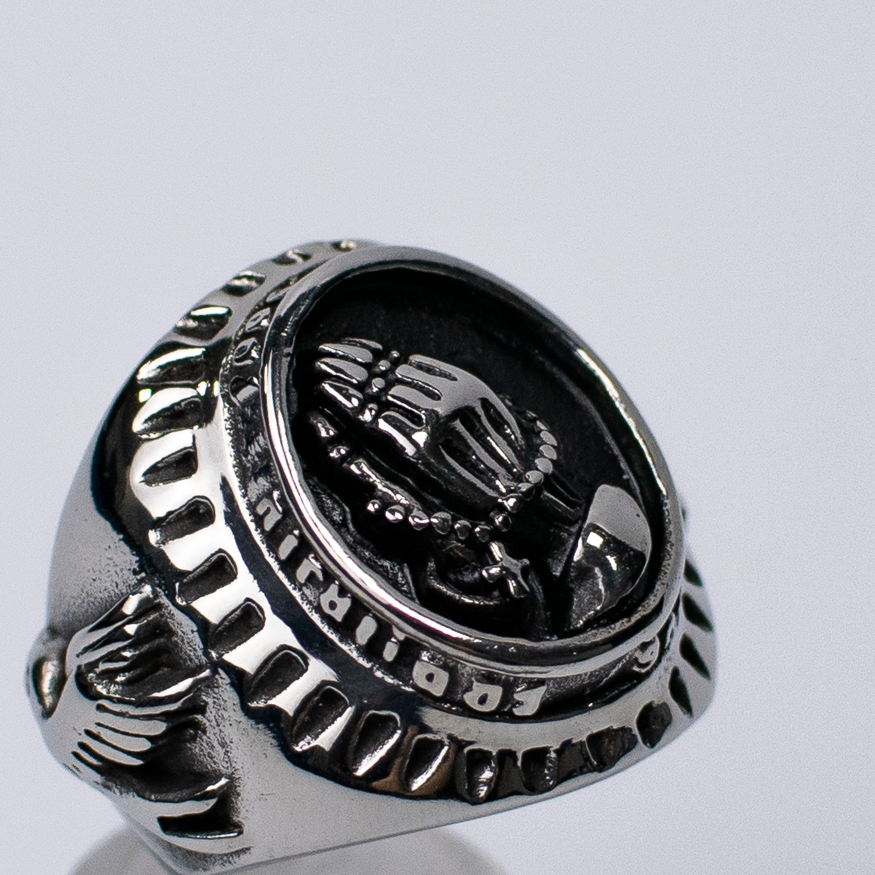 Anillo en Acero Rezo - Imagen 6