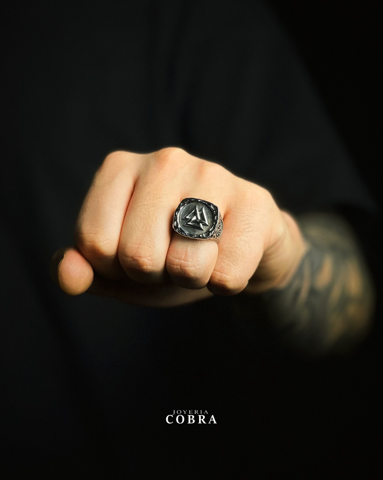 Anillo Clasic Modelo Triangular Nórdico Vikingo - Imagen 5