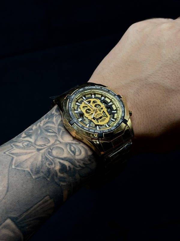 Reloj Clasic Mecanico Modelo Calavera Gold - Imagen 2